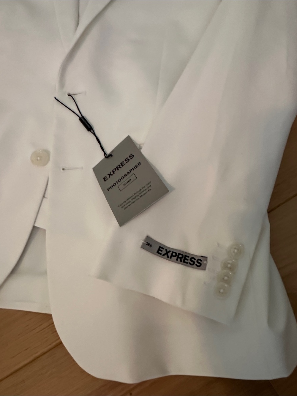 Express Men's White Single-Button Blazer - Picture 2 of 5